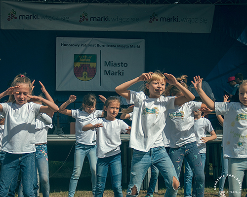 Pokaz taneczny dzieci z zespołów Szkoły tańća Akademii Pani Szafki Marki