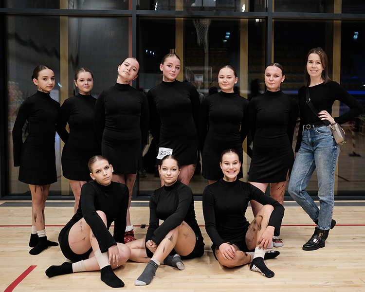 Teatr tańca Pasja - szkoła tańca Akademia Pani Szafki w Markach