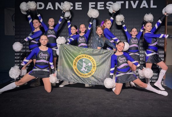 Cheer Nova formacja Akademia Pani Szafki Cheer Nova - formacja cheerleaders Akademia Pani Szafki