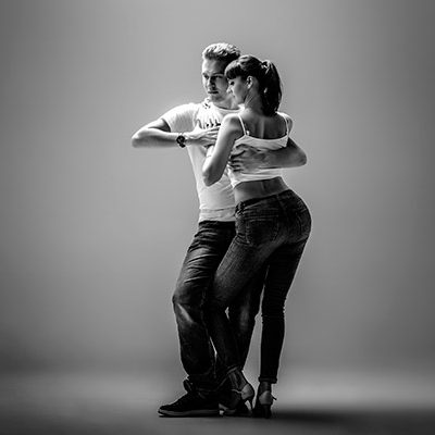 kurs-tanca-bachata-w-parach-szkola-tanca-pani-szafki-marki